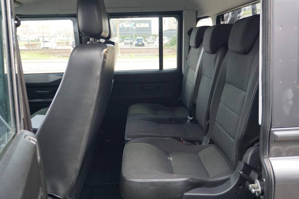 Land Rover Defender Land Rover Defender 2.2 D 130″ S Crew Cab