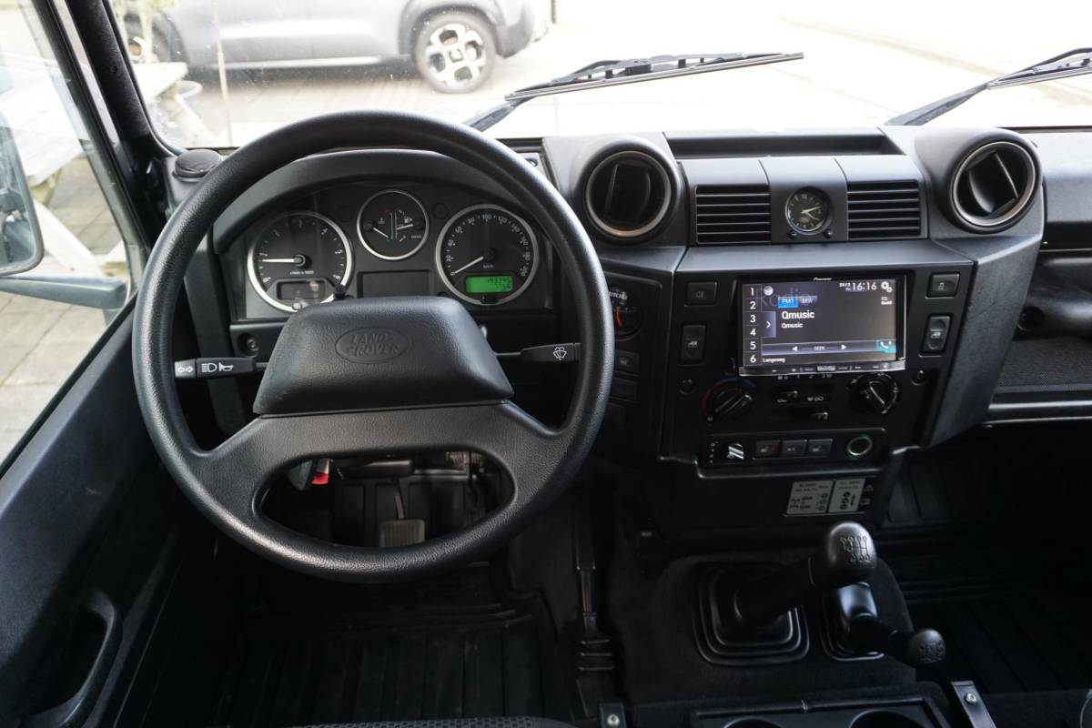 Land Rover Defender Land Rover Defender 2.2 D 130″ S Crew Cab