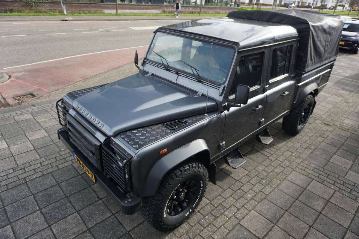 Land Rover Defender Land Rover Defender 2.2 D 130″ S Crew Cab