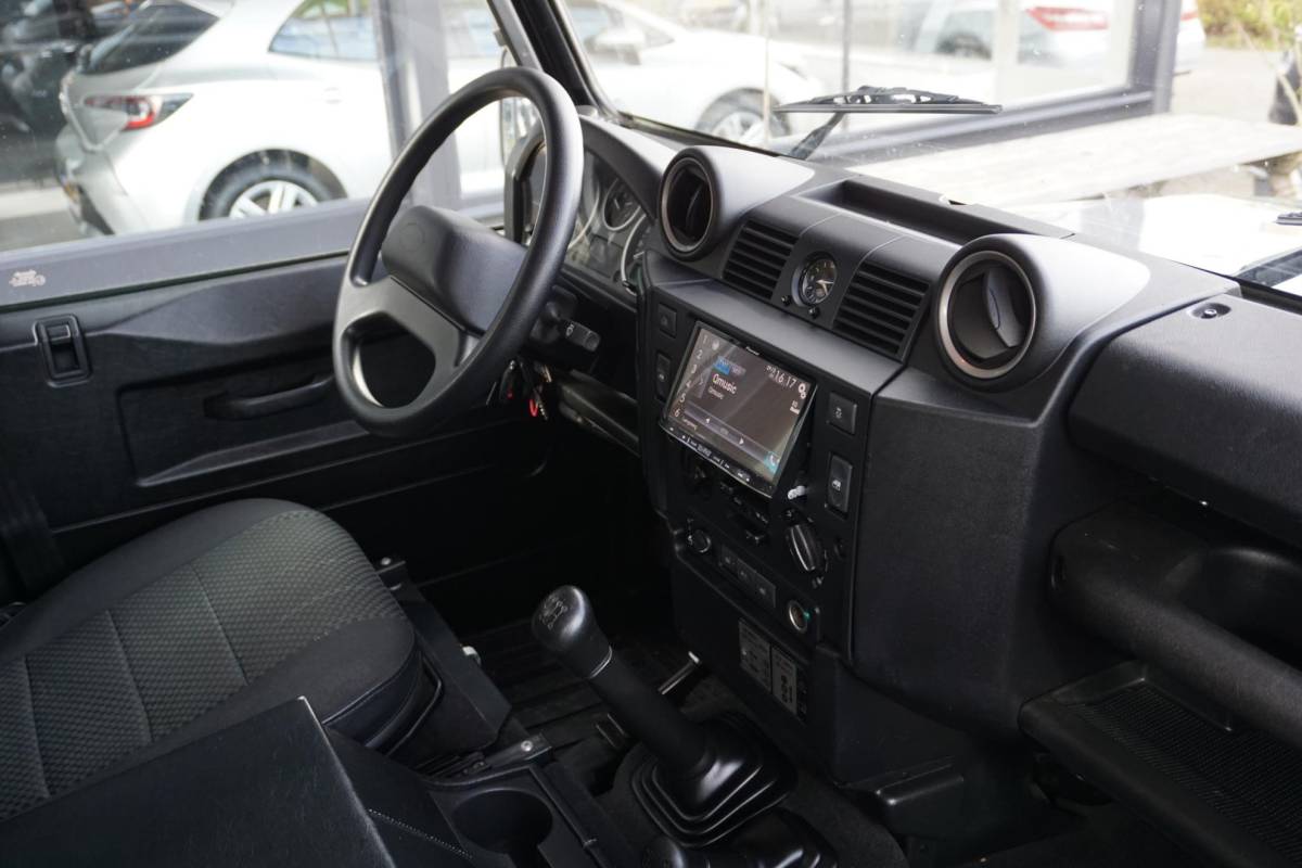Land Rover Defender Land Rover Defender 2.2 D 130″ S Crew Cab