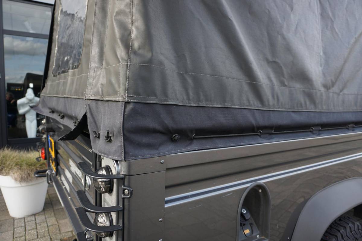 Land Rover Defender Land Rover Defender 2.2 D 130″ S Crew Cab