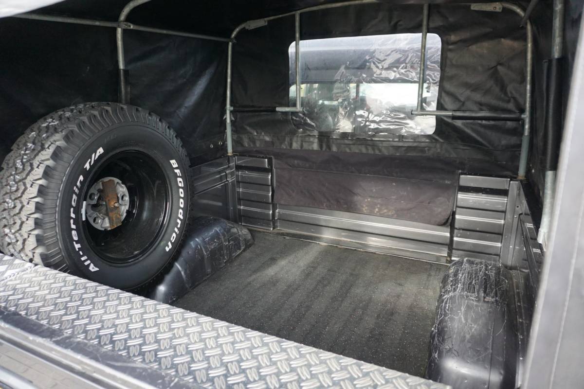 Land Rover Defender Land Rover Defender 2.2 D 130″ S Crew Cab