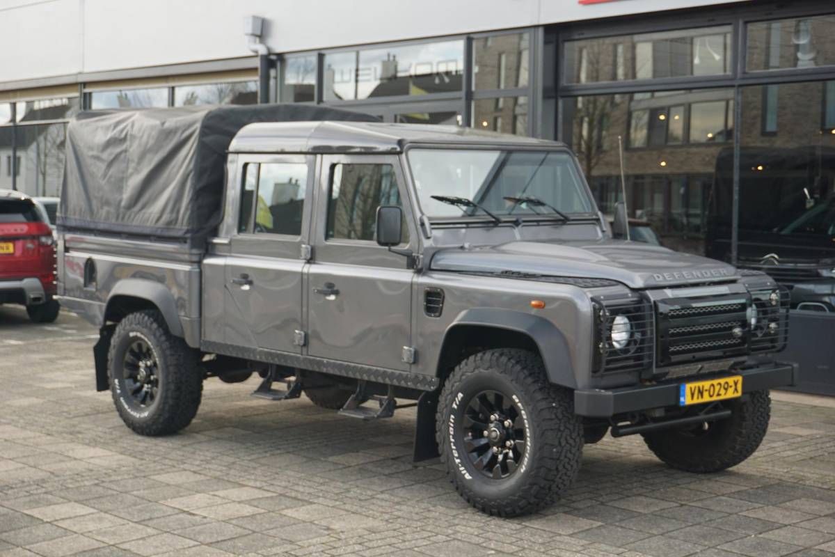 Land Rover Defender Land Rover Defender 2.2 D 130″ S Crew Cab
