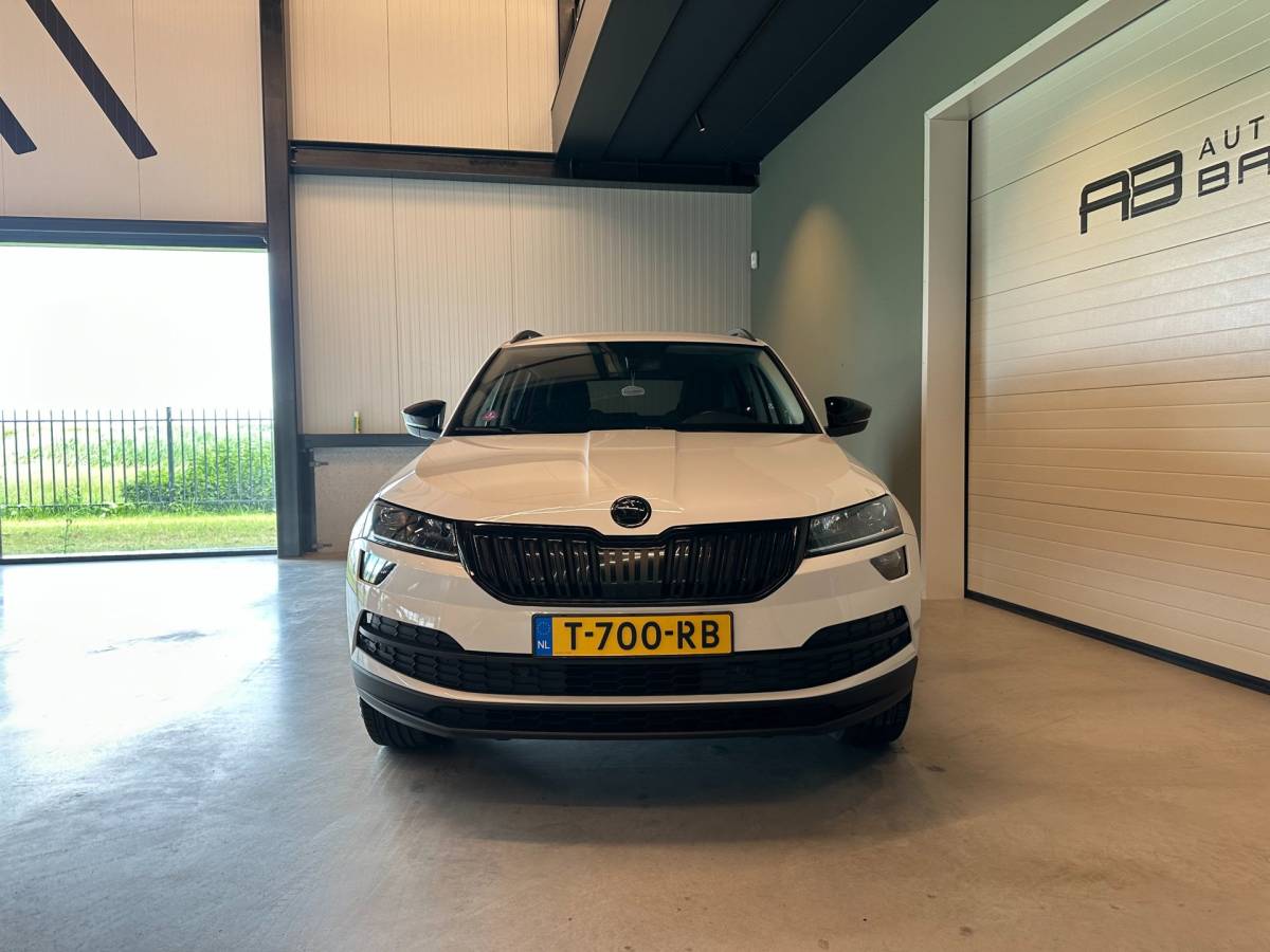 Škoda Karoq Skoda Karoq 1.0 TSI AUTOMAAT STYLE BUSINESS-uit|NAVIGATIE|CLIMA AIRCO|CRUISECONTROL|APPLE CARPLAY+ANDROID|LM-VELG|STOELVERWARMING