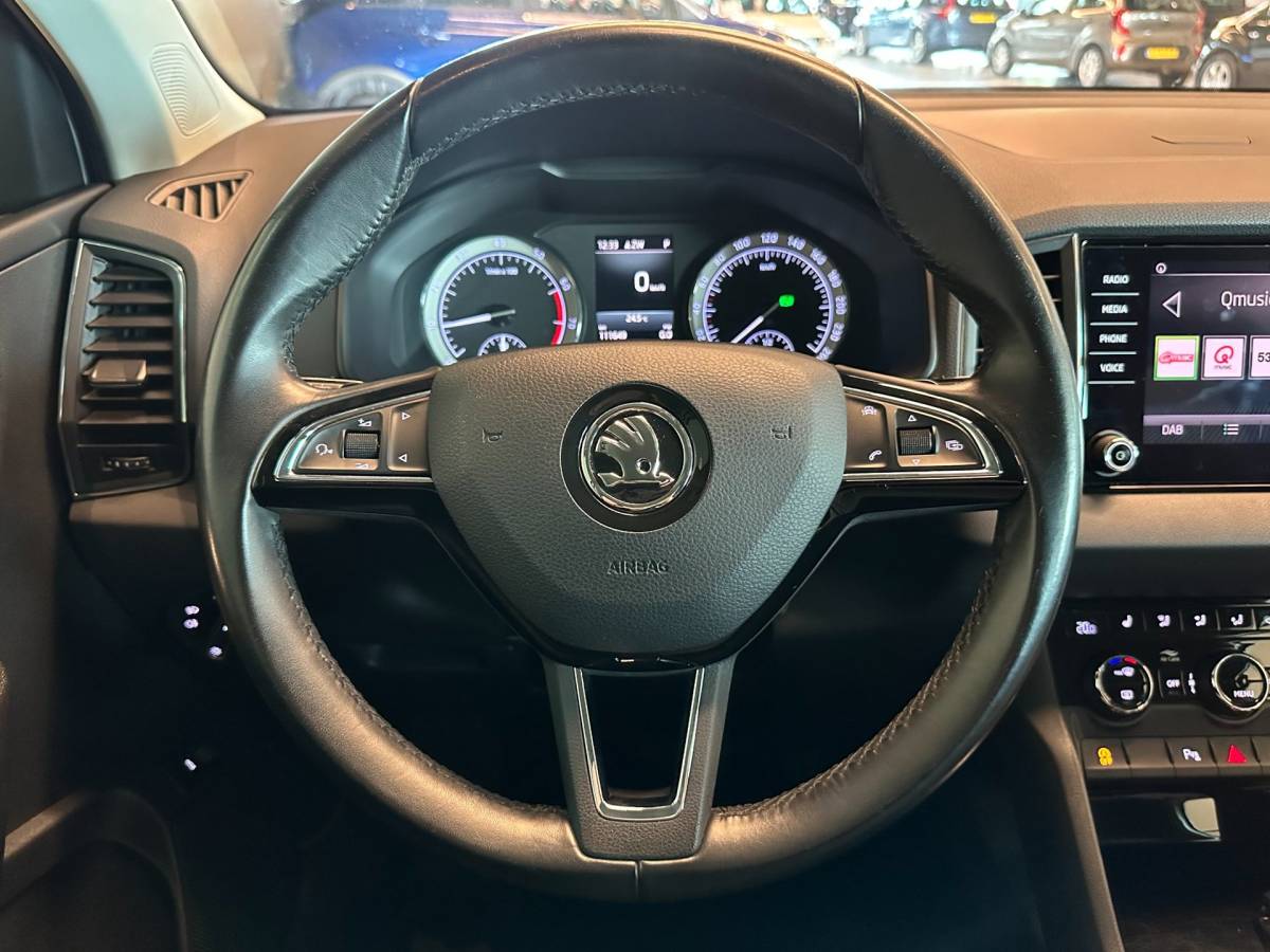 Škoda Karoq Skoda Karoq 1.0 TSI AUTOMAAT STYLE BUSINESS-uit|NAVIGATIE|CLIMA AIRCO|CRUISECONTROL|APPLE CARPLAY+ANDROID|LM-VELG|STOELVERWARMING