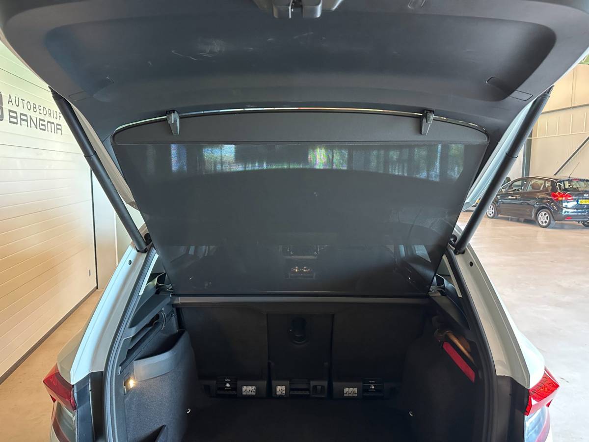 Škoda Karoq Skoda Karoq 1.0 TSI AUTOMAAT STYLE BUSINESS-uit|NAVIGATIE|CLIMA AIRCO|CRUISECONTROL|APPLE CARPLAY+ANDROID|LM-VELG|STOELVERWARMING