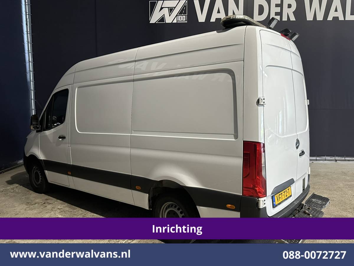 Mercedes-Benz Sprinter Mercedes-Benz Sprinter 316 CDI 164pk 3500kg trekhaak L2H2 Inrichting Euro6 Airco | Camera | Apple Carplay Android Auto, Cruisecontrol, Parkeersensoren
