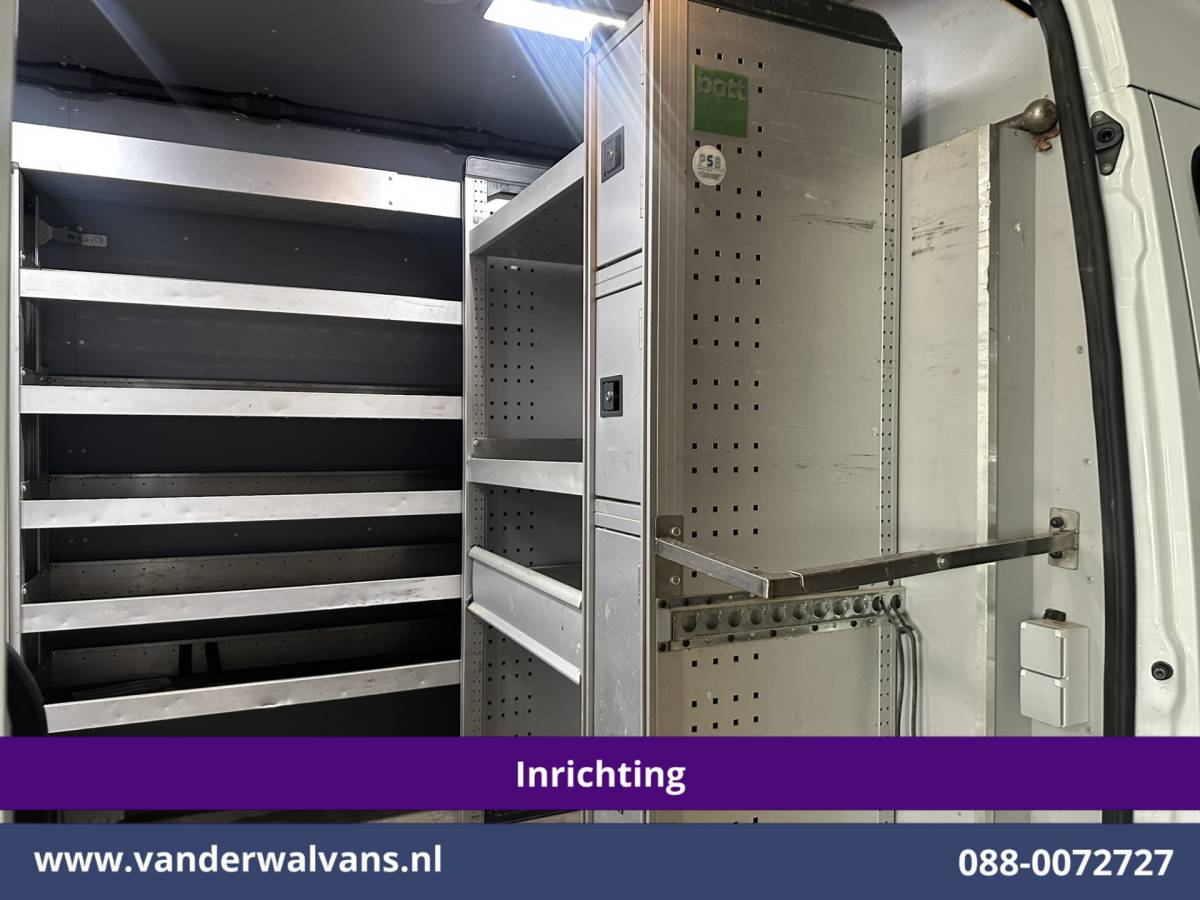 Mercedes-Benz Sprinter Mercedes-Benz Sprinter 316 CDI 164pk 3500kg trekhaak L2H2 Inrichting Euro6 Airco | Camera | Apple Carplay Android Auto, Cruisecontrol, Parkeersensoren