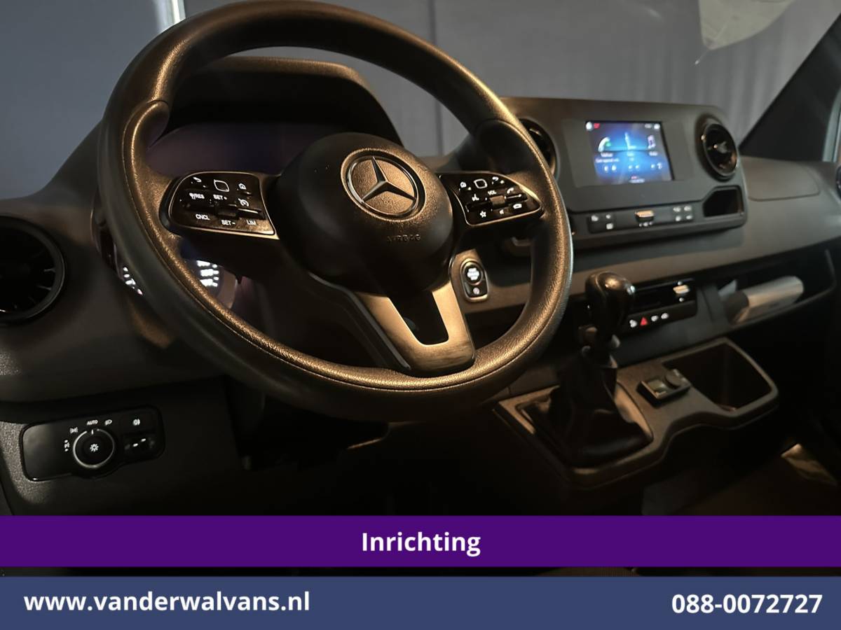 Mercedes-Benz Sprinter Mercedes-Benz Sprinter 316 CDI 164pk 3500kg trekhaak L2H2 Inrichting Euro6 Airco | Camera | Apple Carplay Android Auto, Cruisecontrol, Parkeersensoren