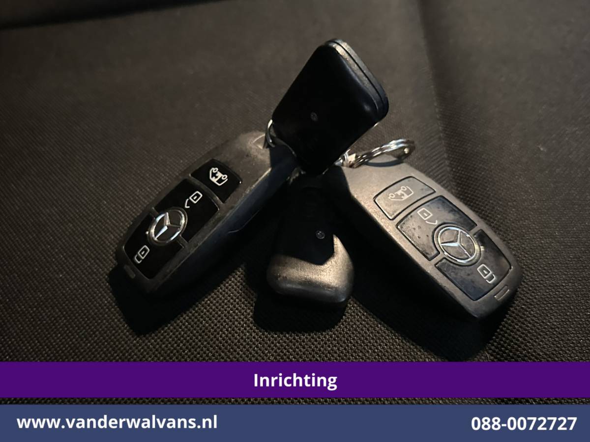 Mercedes-Benz Sprinter Mercedes-Benz Sprinter 316 CDI 164pk 3500kg trekhaak L2H2 Inrichting Euro6 Airco | Camera | Apple Carplay Android Auto, Cruisecontrol, Parkeersensoren