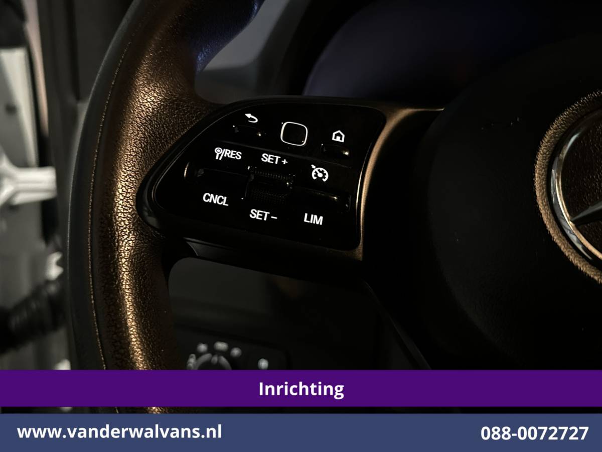 Mercedes-Benz Sprinter Mercedes-Benz Sprinter 316 CDI 164pk 3500kg trekhaak L2H2 Inrichting Euro6 Airco | Camera | Apple Carplay Android Auto, Cruisecontrol, Parkeersensoren