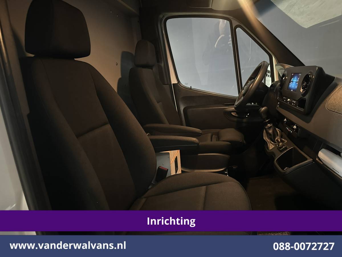 Mercedes-Benz Sprinter Mercedes-Benz Sprinter 316 CDI 164pk 3500kg trekhaak L2H2 Inrichting Euro6 Airco | Camera | Apple Carplay Android Auto, Cruisecontrol, Parkeersensoren
