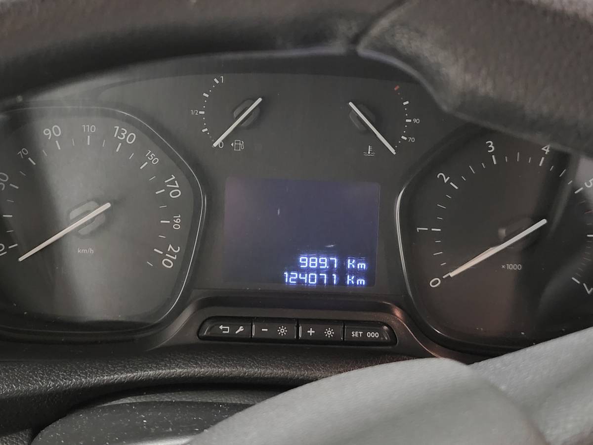 Opel Vivaro Opel Vivaro 2.0CDTI L3/H1 Dubbele Cabine Euro 6!