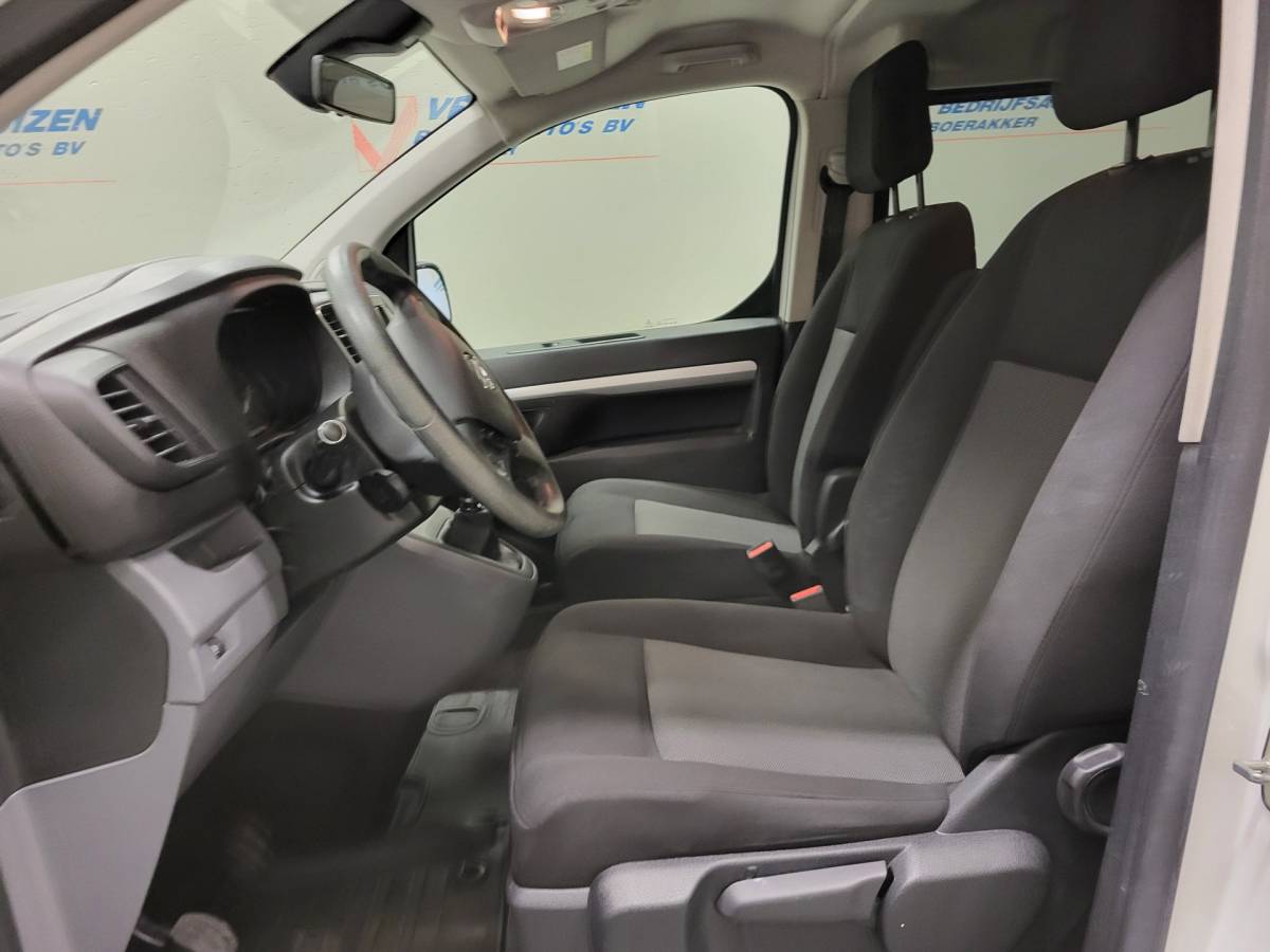 Opel Vivaro Opel Vivaro 2.0CDTI L3/H1 Dubbele Cabine Euro 6!