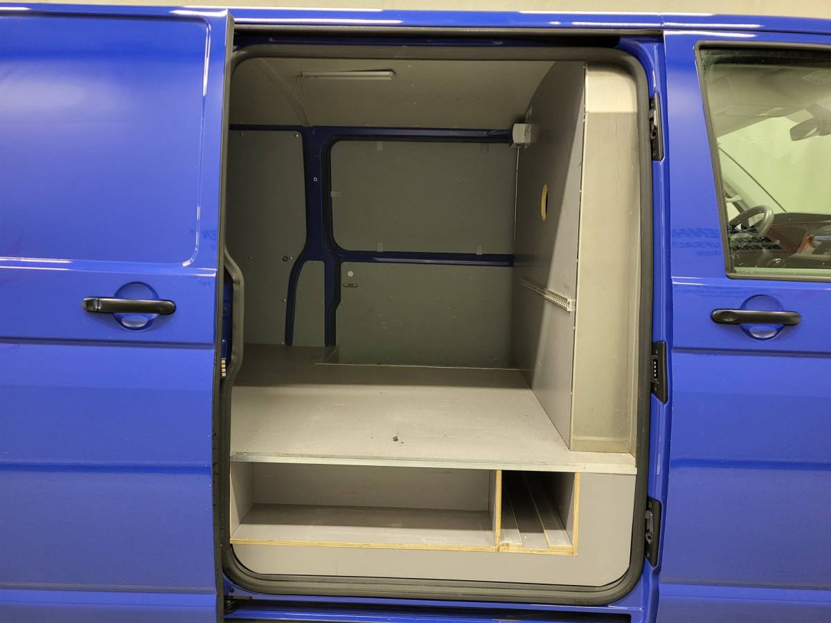 Volkswagen Transporter Volkswagen Transporter 2.0TDI L2/H1 Automaat 2X Schuifdeur Euro 6!