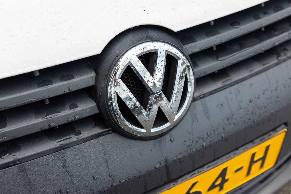 Volkswagen Caddy Volkswagen Caddy 1.6 TDI Trekhaak I Imperiaal I Airco I Cruise I Elektrisch bedienbare ramen I Kasten I NL Auto I NAP
