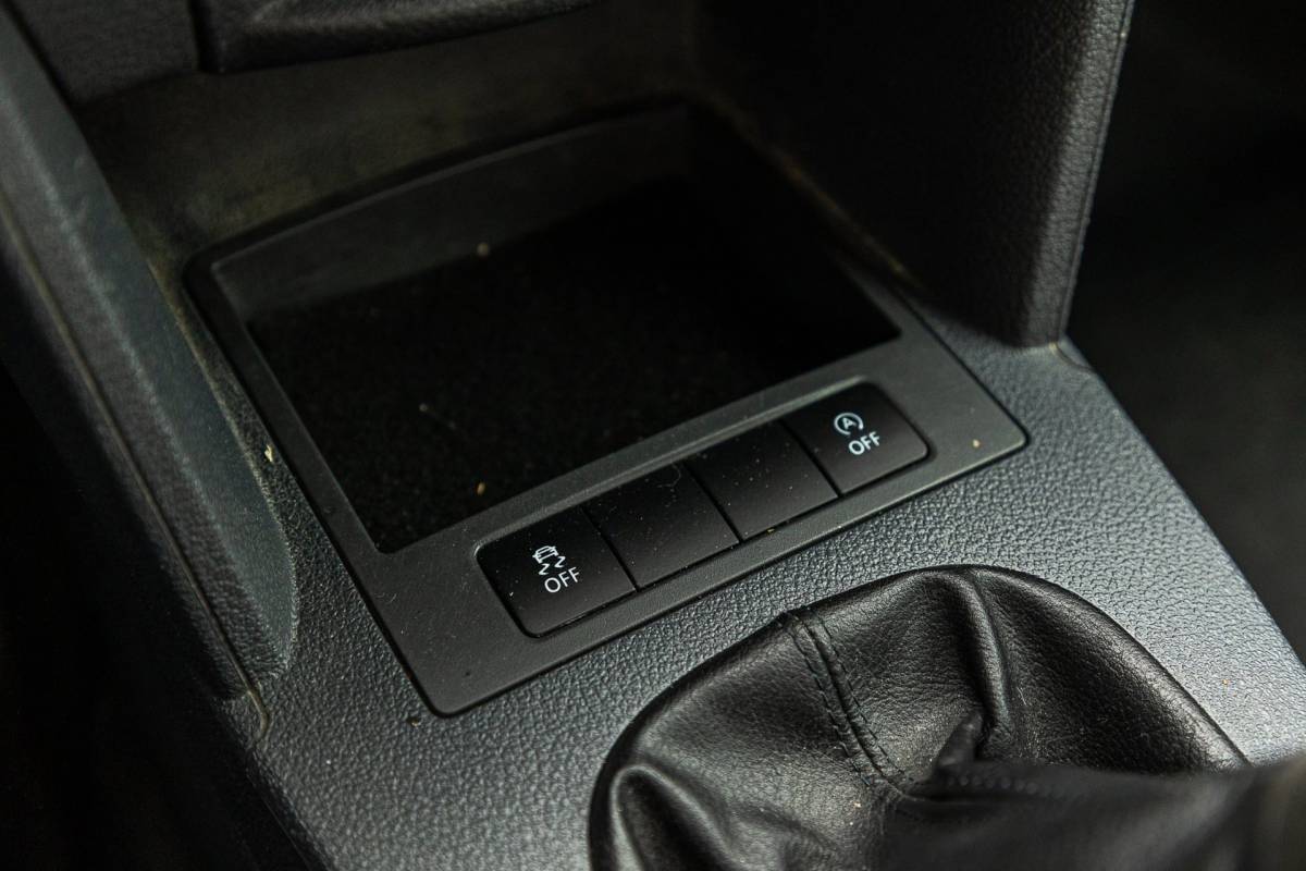 Volkswagen Caddy Volkswagen Caddy 1.6 TDI Trekhaak I Imperiaal I Airco I Cruise I Elektrisch bedienbare ramen I Kasten I NL Auto I NAP
