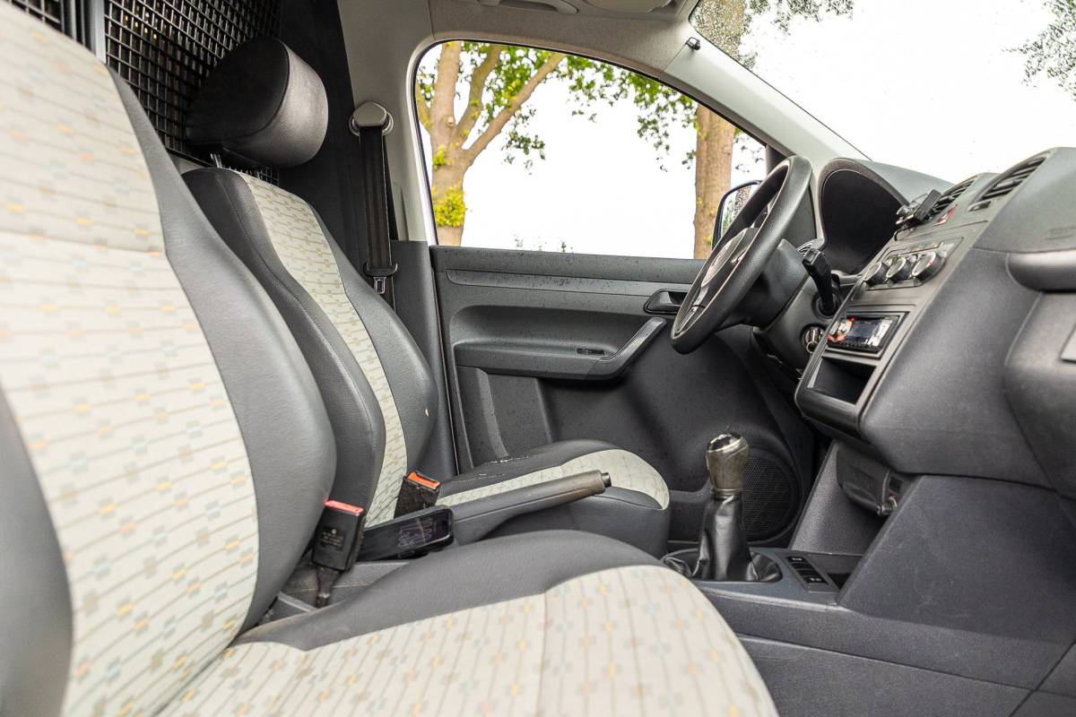 Volkswagen Caddy Volkswagen Caddy 1.6 TDI Trekhaak I Imperiaal I Airco I Cruise I Elektrisch bedienbare ramen I Kasten I NL Auto I NAP