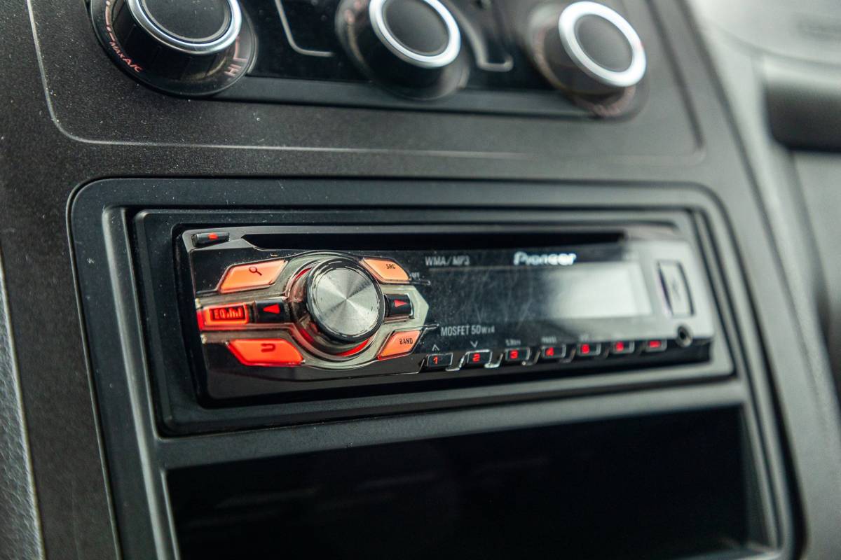 Volkswagen Caddy Volkswagen Caddy 1.6 TDI Trekhaak I Imperiaal I Airco I Cruise I Elektrisch bedienbare ramen I Kasten I NL Auto I NAP