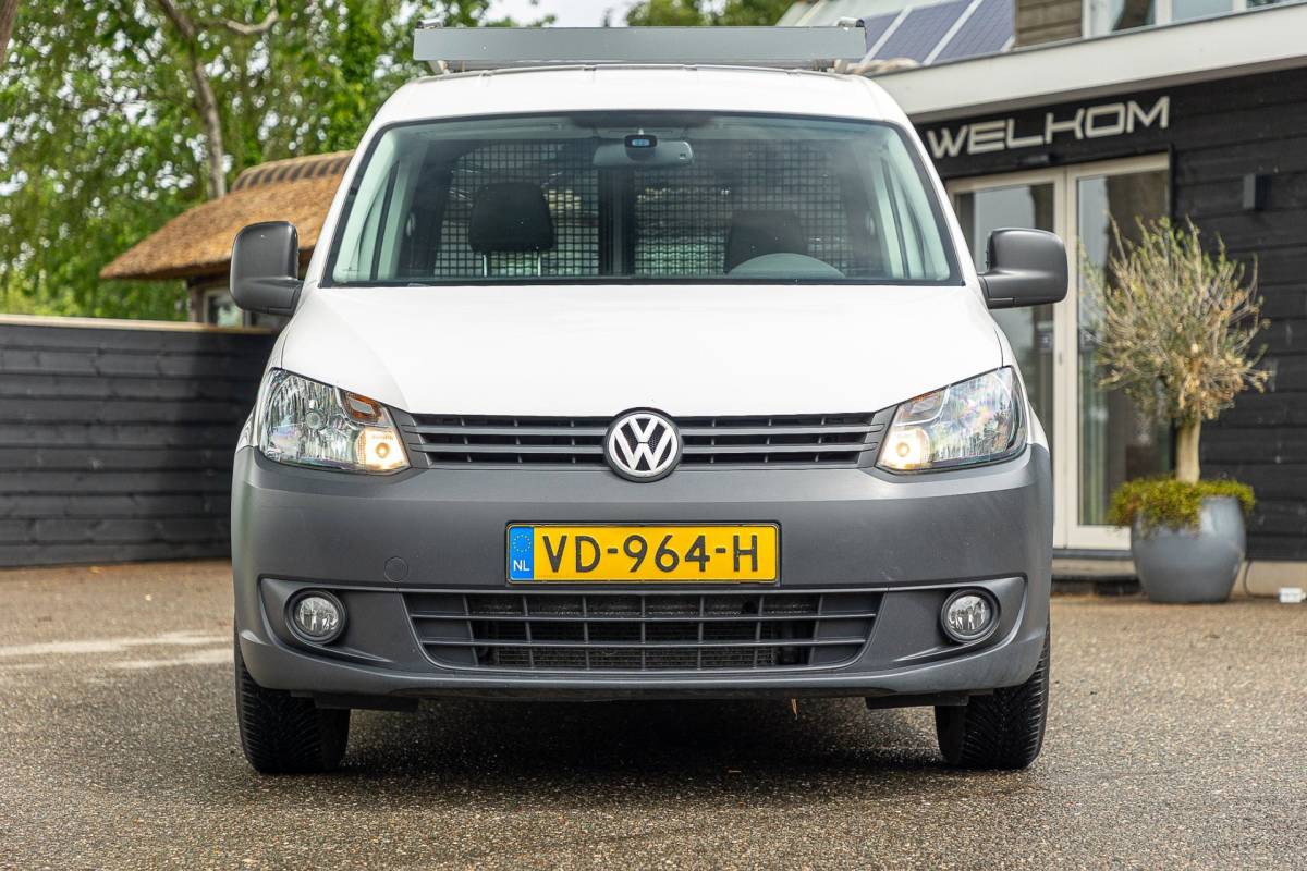 Volkswagen Caddy Volkswagen Caddy 1.6 TDI Trekhaak I Imperiaal I Airco I Cruise I Elektrisch bedienbare ramen I Kasten I NL Auto I NAP