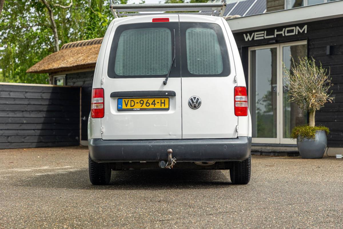 Volkswagen Caddy Volkswagen Caddy 1.6 TDI Trekhaak I Imperiaal I Airco I Cruise I Elektrisch bedienbare ramen I Kasten I NL Auto I NAP