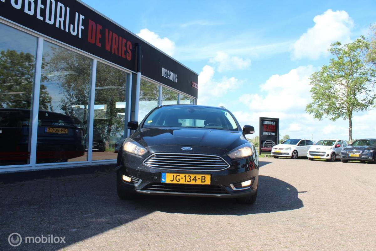 Ford Focus Ford Focus Wagon 1.5 TDCI Titanium Clima/Cruise/Navi/Trekhaak