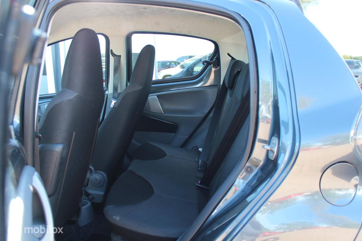 Toyota Aygo Toyota Aygo 1.0-12V Aspiration Green Airco/5deurs/NAP/Elektr-Pakket