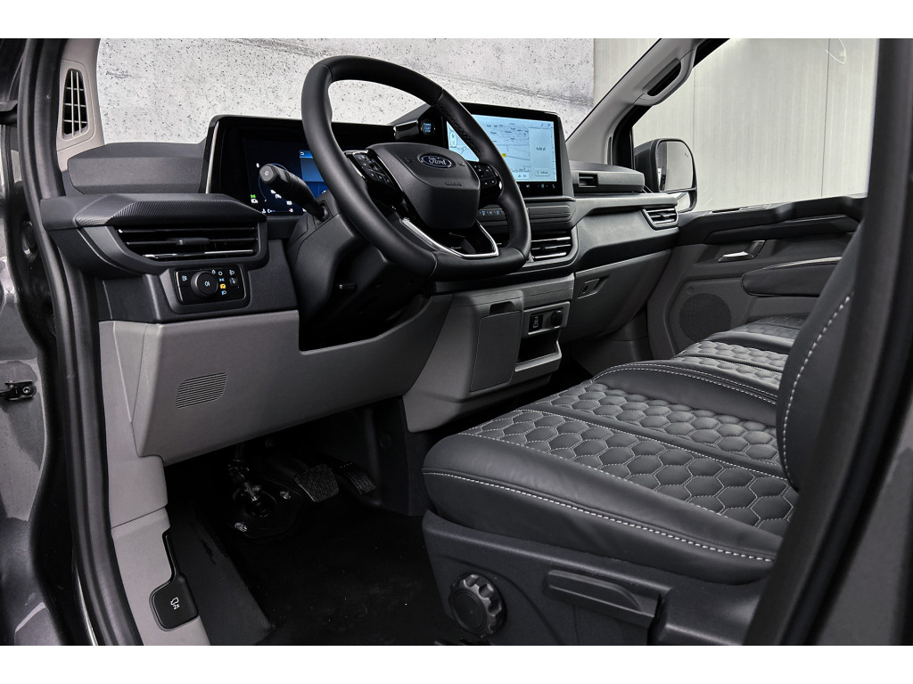 Ford Transit Custom Ford Transit Custom 2.5 PHEV 233PK L2 | Raptor Edition | Leder | LED | Camera | Wegklapbare trekhaak | Adaptieve cruise control | Incl. BPM | Limited