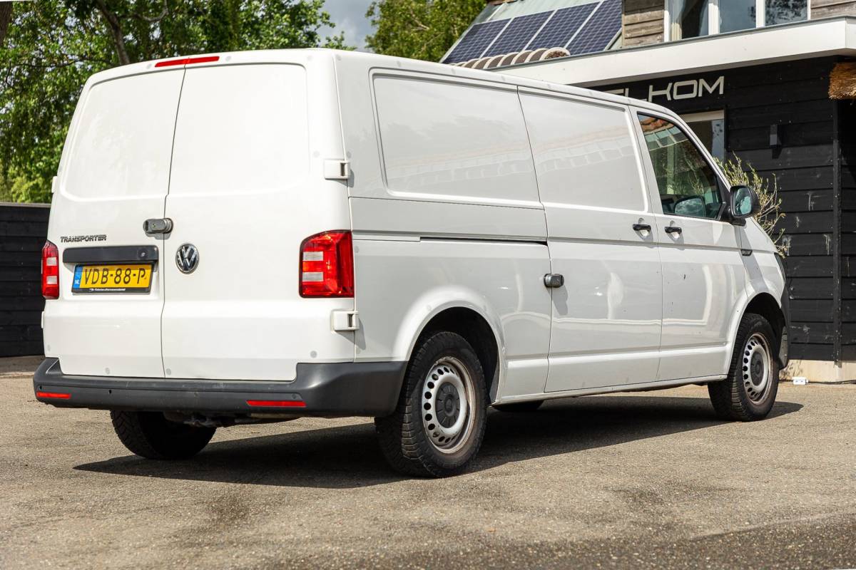 Volkswagen Transporter Volkswagen Transporter 2.0 TDI L2H1 Comfortline Volledig ingericht I NAP I Camera I