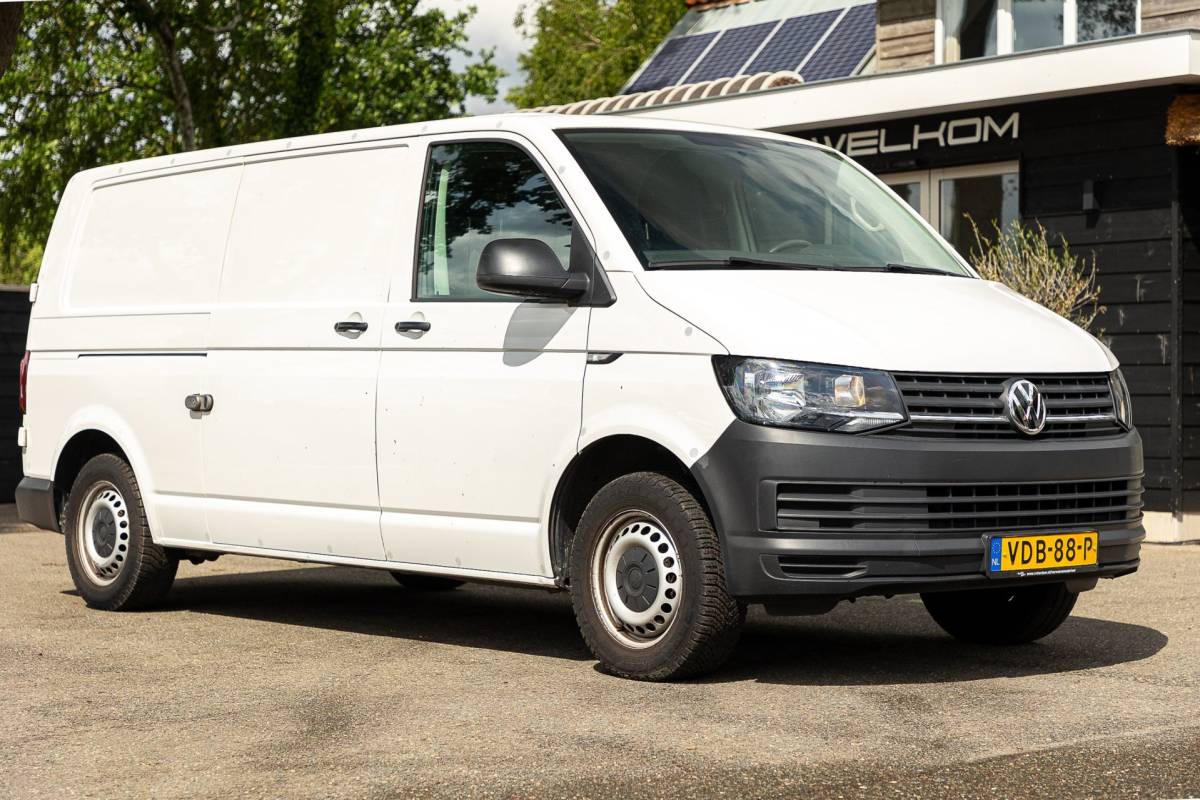 Volkswagen Transporter Volkswagen Transporter 2.0 TDI L2H1 Comfortline Volledig ingericht I NAP I Camera I