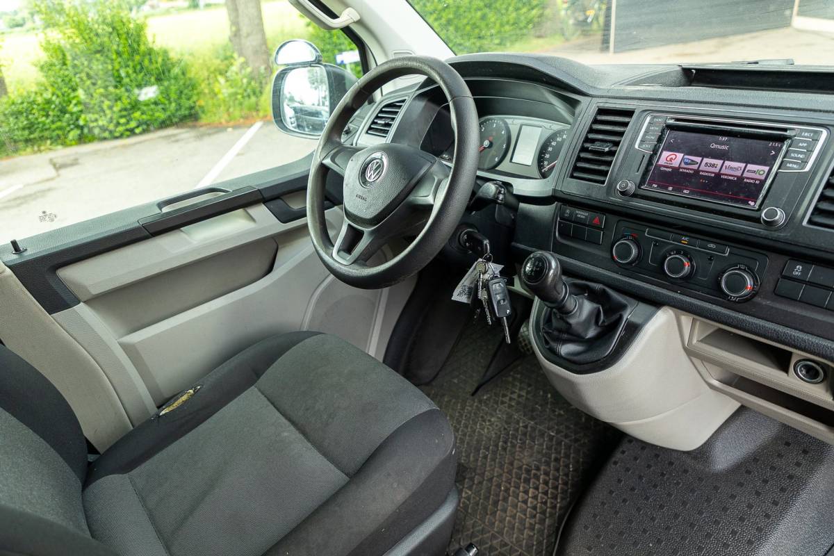 Volkswagen Transporter Volkswagen Transporter 2.0 TDI L2H1 Comfortline Volledig ingericht I NAP I Camera I