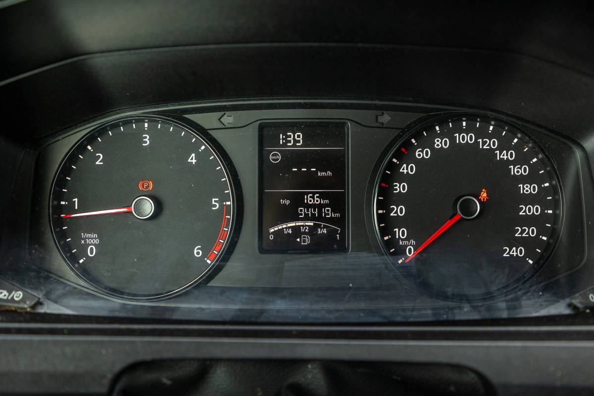 Volkswagen Transporter Volkswagen Transporter 2.0 TDI L2H1 Comfortline Volledig ingericht I NAP I Camera I