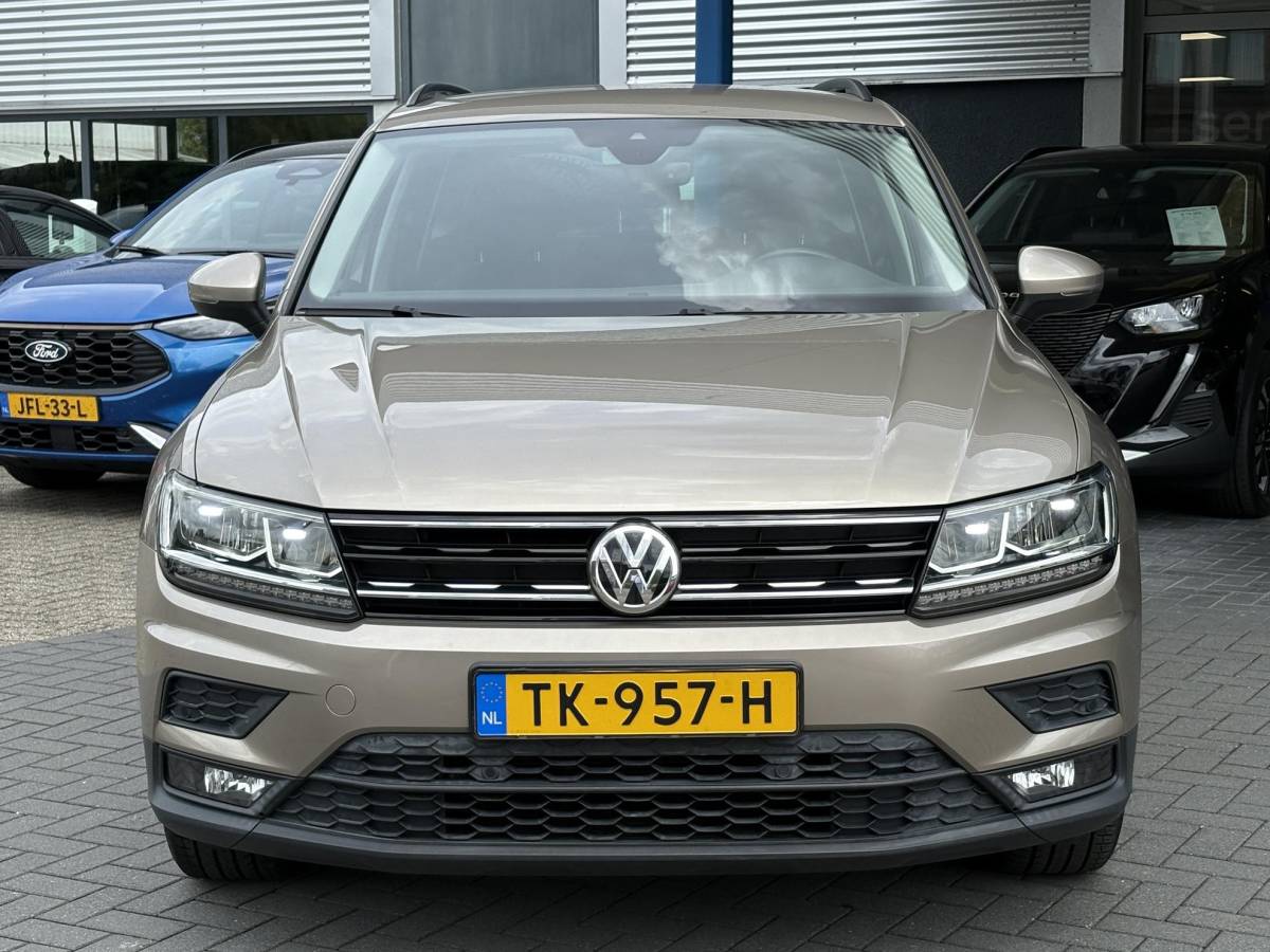 Volkswagen Tiguan Volkswagen Tiguan 1.4 TSI Comfortline 125pk | Wegklapbare Trekhaak | Adaptive Cruise | Navi | Carplay |
