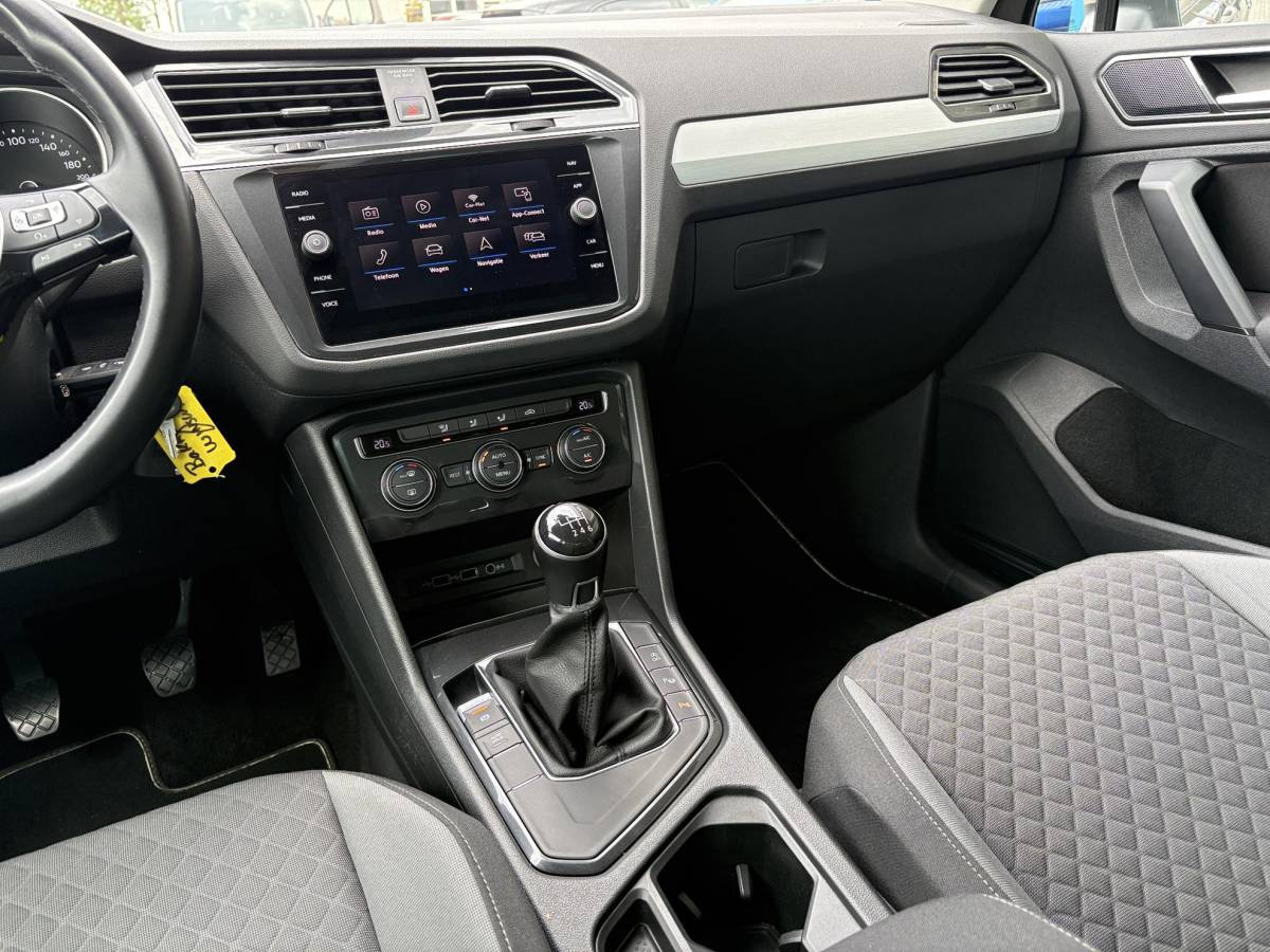 Volkswagen Tiguan Volkswagen Tiguan 1.4 TSI Comfortline 125pk | Wegklapbare Trekhaak | Adaptive Cruise | Navi | Carplay |