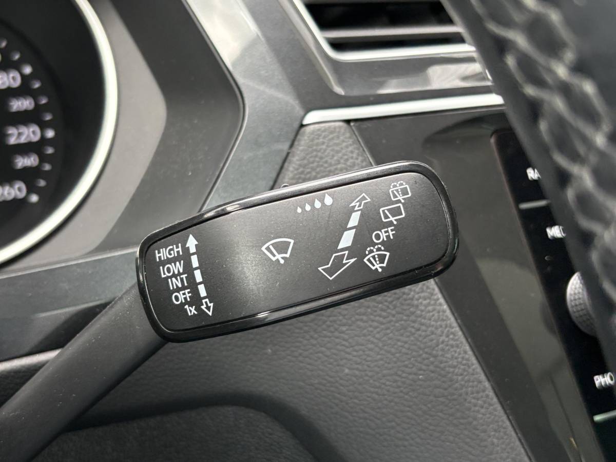 Volkswagen Tiguan Volkswagen Tiguan 1.4 TSI Comfortline 125pk | Wegklapbare Trekhaak | Adaptive Cruise | Navi | Carplay |