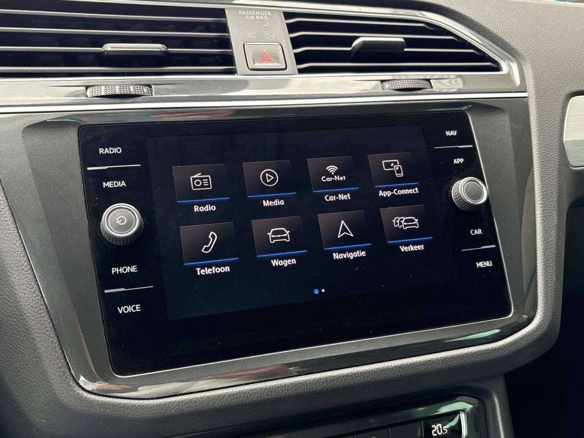 Volkswagen Tiguan Volkswagen Tiguan 1.4 TSI Comfortline 125pk | Wegklapbare Trekhaak | Adaptive Cruise | Navi | Carplay |