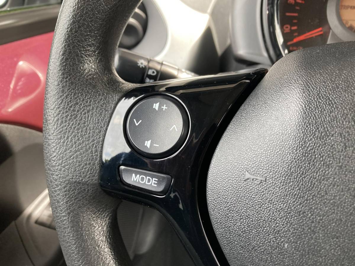 Peugeot 108 Peugeot 108 1.0 e-VTi Active | Airco | Zuinig | Bluetooth | Centrale deurvergrendeling | USB | 5 Deuren | Metallic lak