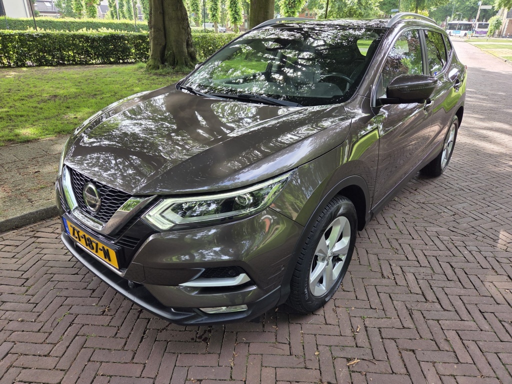 Nissan QASHQAI Nissan Qashqai 1.3 DIG-T Tekna