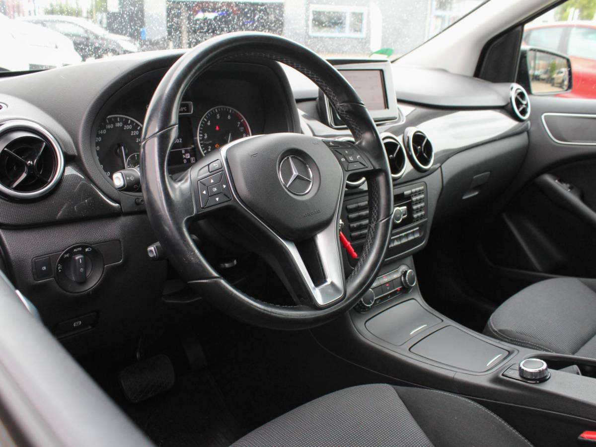 Mercedes-Benz B-Klasse Mercedes-Benz B-klasse 200 Ambition Automaat | Cruise | Clima | Lm-Velgen | Trekhaak
