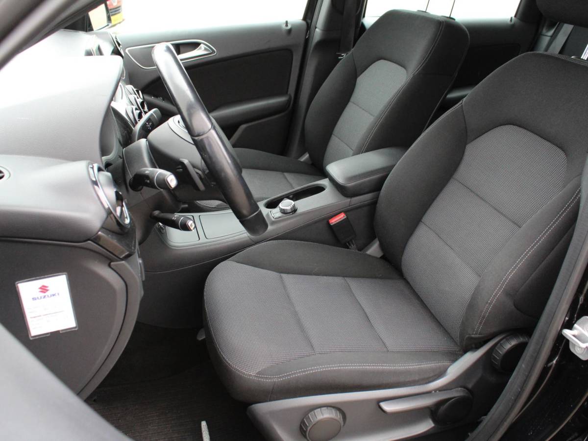 Mercedes-Benz B-Klasse Mercedes-Benz B-klasse 200 Ambition Automaat | Cruise | Clima | Lm-Velgen | Trekhaak