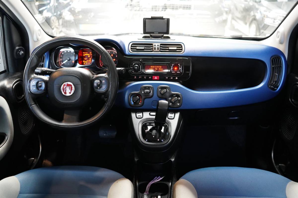 Fiat Panda Fiat Panda 0.9 TwinAir Lounge | AUTOMAAT | AIRCO | PDC | ELEK.RAMEN | NAP | APK.