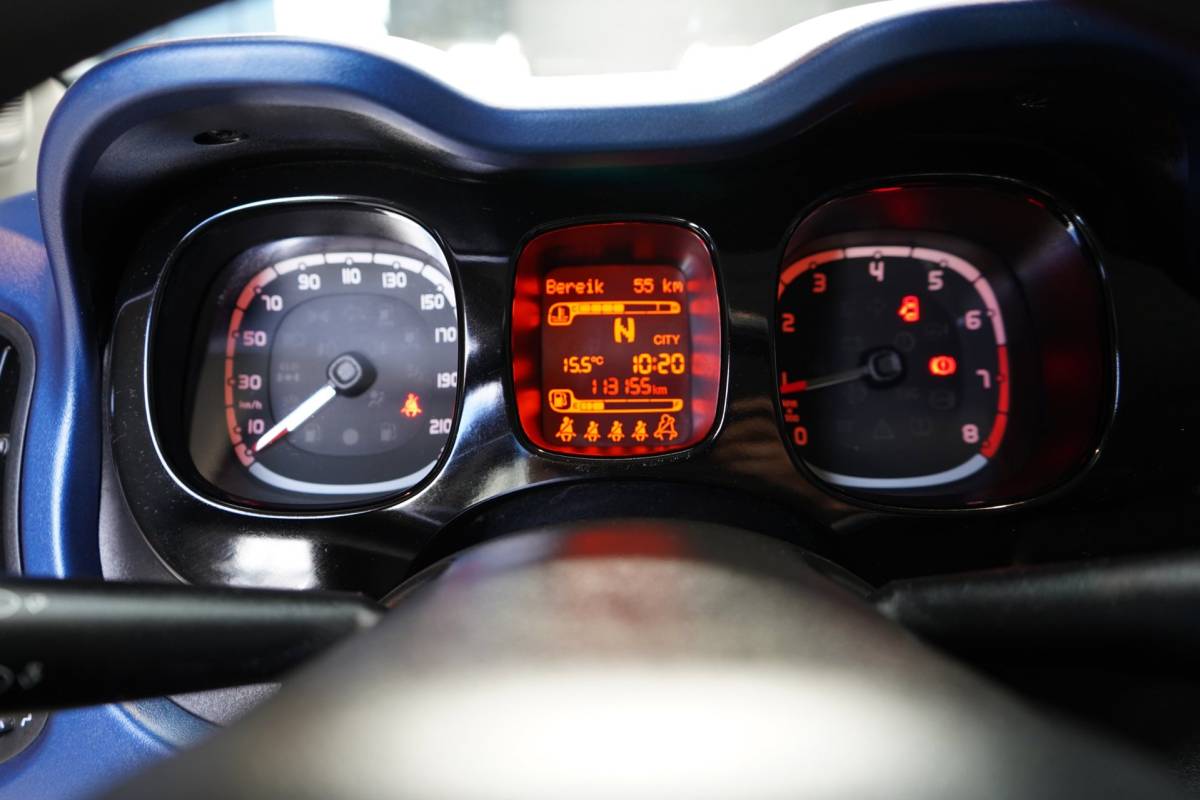 Fiat Panda Fiat Panda 0.9 TwinAir Lounge | AUTOMAAT | AIRCO | PDC | ELEK.RAMEN | NAP | APK.
