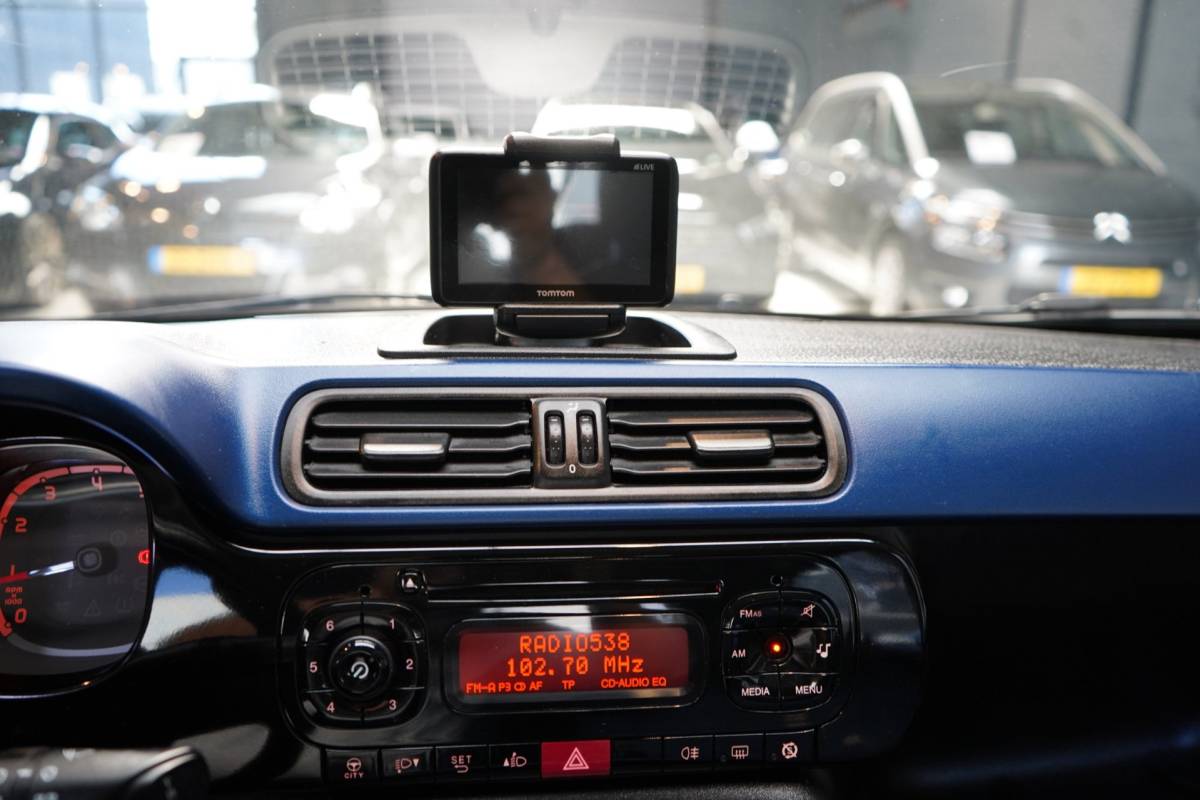 Fiat Panda Fiat Panda 0.9 TwinAir Lounge | AUTOMAAT | AIRCO | PDC | ELEK.RAMEN | NAP | APK.