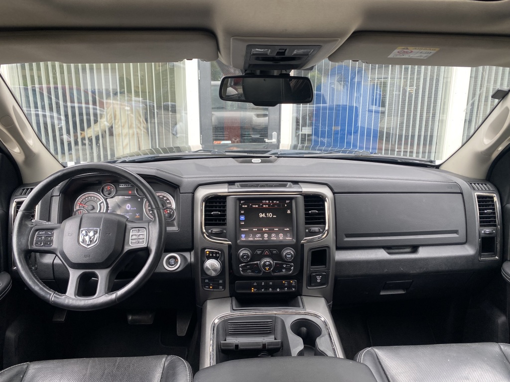 Dodge Ram Dodge Ram Sport Black 5.7 V8 4×4 LPG-3