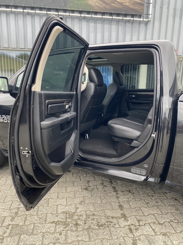 Dodge Ram Dodge Ram Sport Black 5.7 V8 4×4 LPG-3
