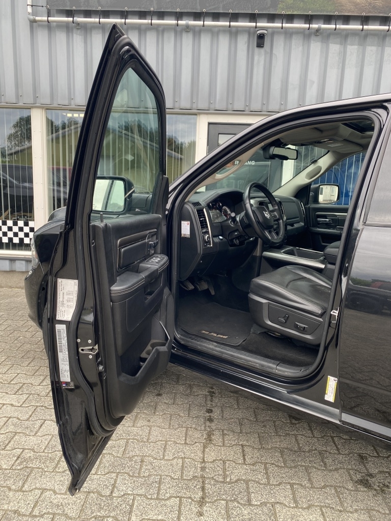 Dodge Ram Dodge Ram Sport Black 5.7 V8 4×4 LPG-3