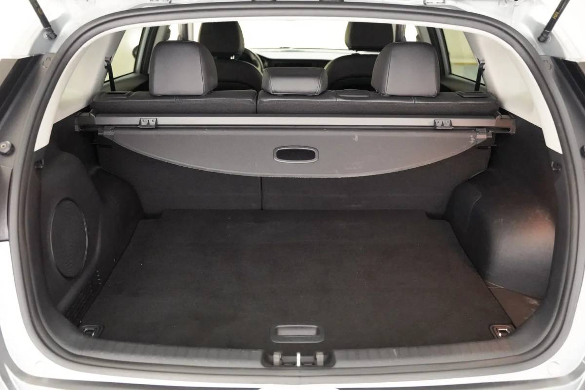 Kia e-Niro Kia e-Niro ExecutiveLine 64 kWh 3-fase [ Leder JBL Adapt.cruise LED ]