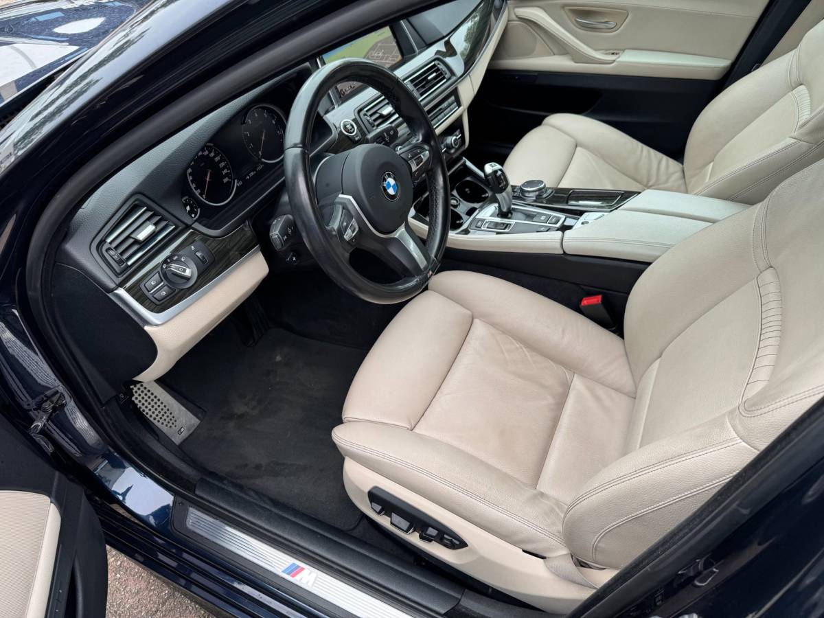BMW 5 Serie BMW 5-serie 520i Executive M PAKKET!!