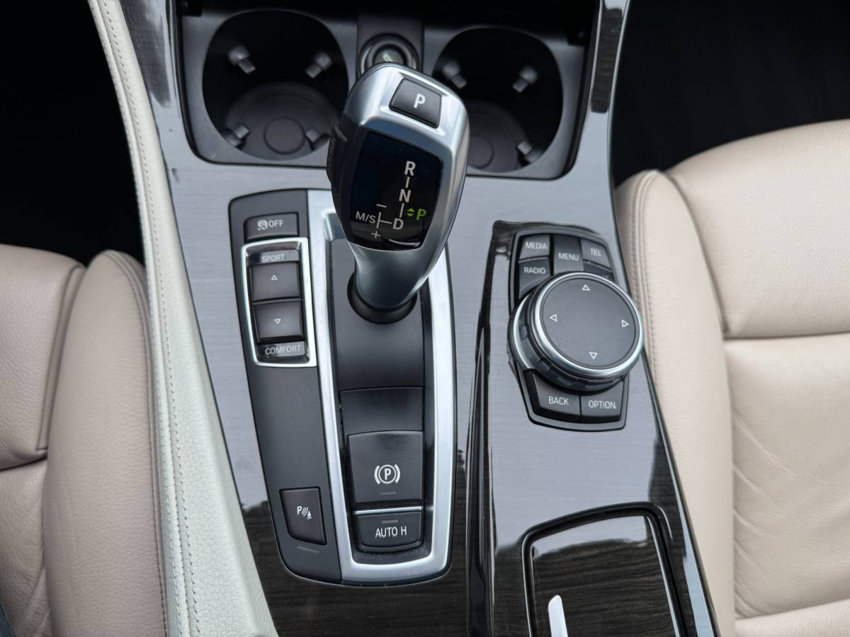 BMW 5 Serie BMW 5-serie 520i Executive M PAKKET!!