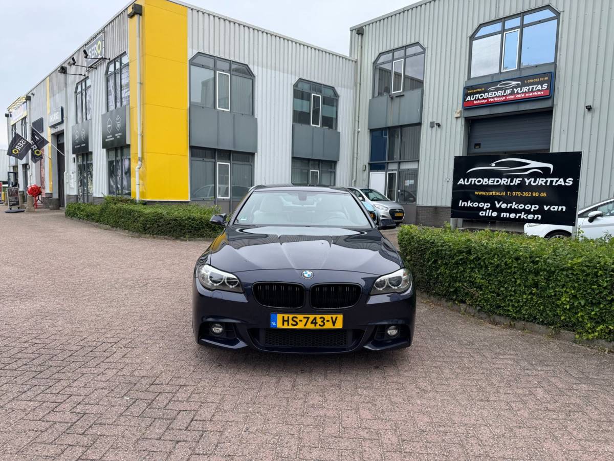 BMW 5 Serie BMW 5-serie 520i Executive M PAKKET!!